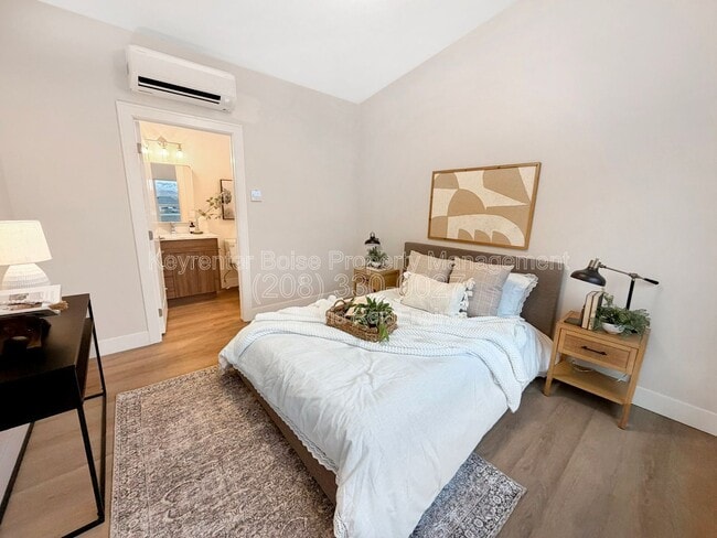 Building Photo - 4329 Greentrail