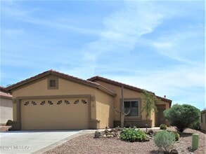 Building Photo - 5579 W Dove Loft Dr