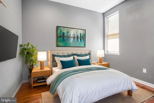 Building Photo - 511 South St