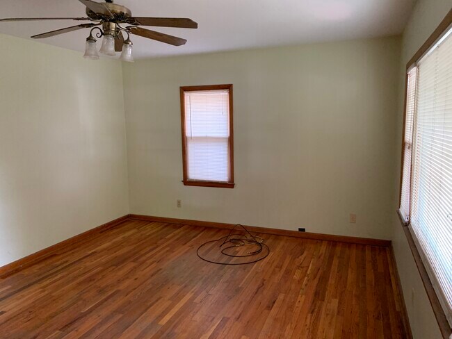 Living Room - 4125 Y St