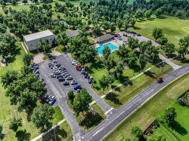 Building Photo - 8511 Westover Ct