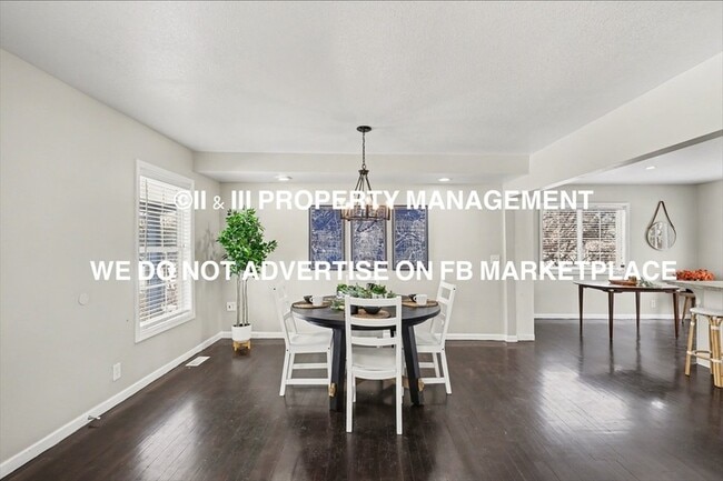 Building Photo - 2900 E Red Bridge Rd