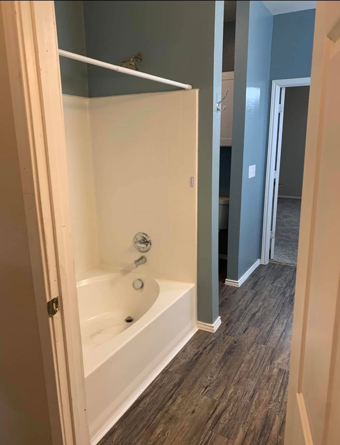 Building Photo - 6918 Heathers Way