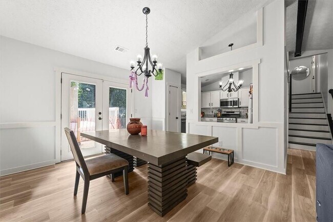 Building Photo - 6338 Stablewood Way