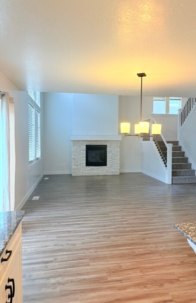 Building Photo - 3978 W 1750 N