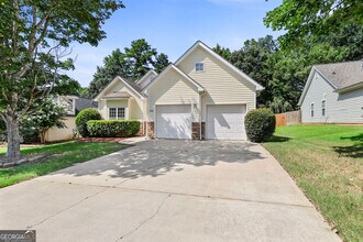 Building Photo - 35 Bedford Park Dr