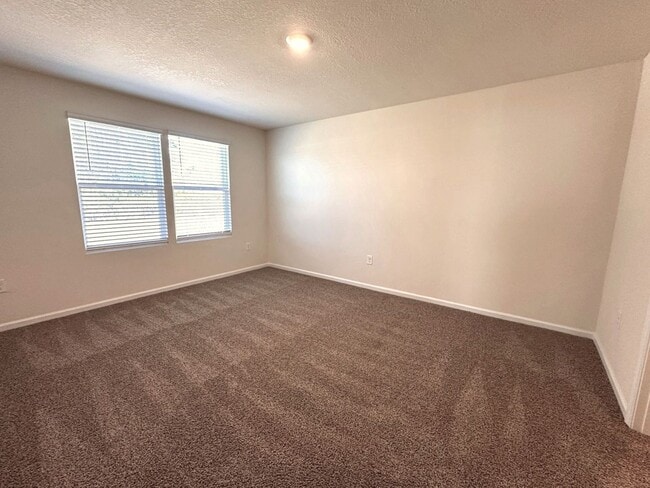 Building Photo - Resort Style Amenities! Lawn Care Included! Easy Access to Wildlight, Fernandina Bch, Jax