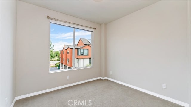 Building Photo - 176 Keeper
