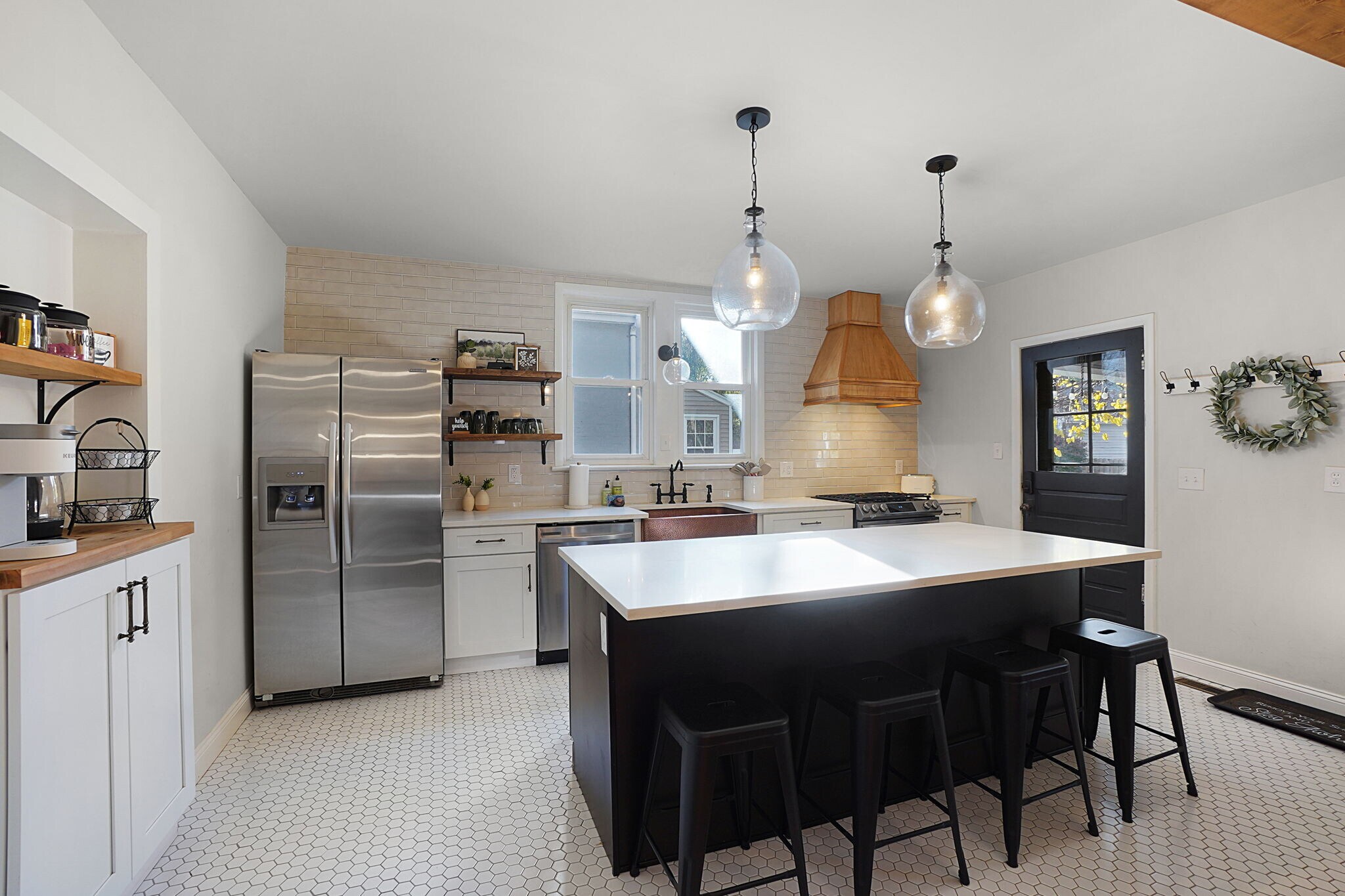 Building Photo - 1015 N 5th St