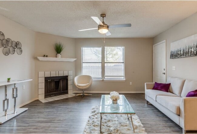 Interior Photo - 12th and Renaissance Apartments