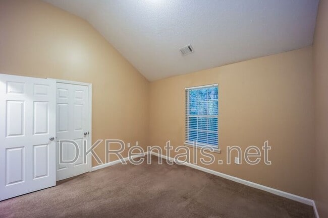 Building Photo - 4827 Wolfcreek View