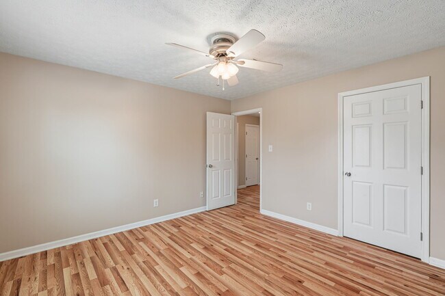 Building Photo - 4801 Cannon Ridge Dr