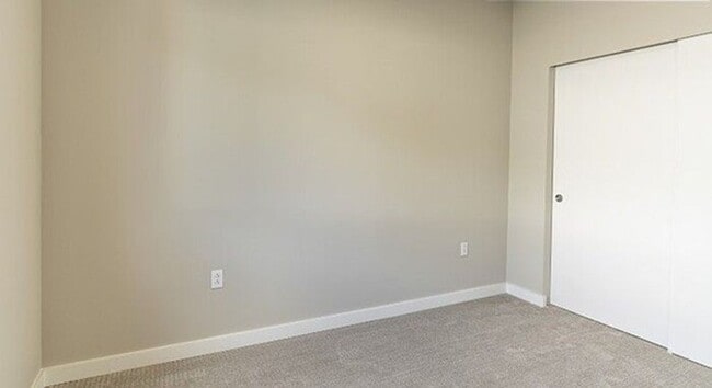 Building Photo - Brand New Pinehurst Home with Hardwood Floors & Easy I-5 Access