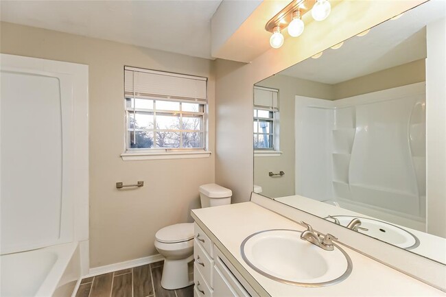 Building Photo - 3025 SW 61st St