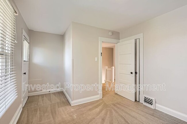 Building Photo - 525 Gilpin St