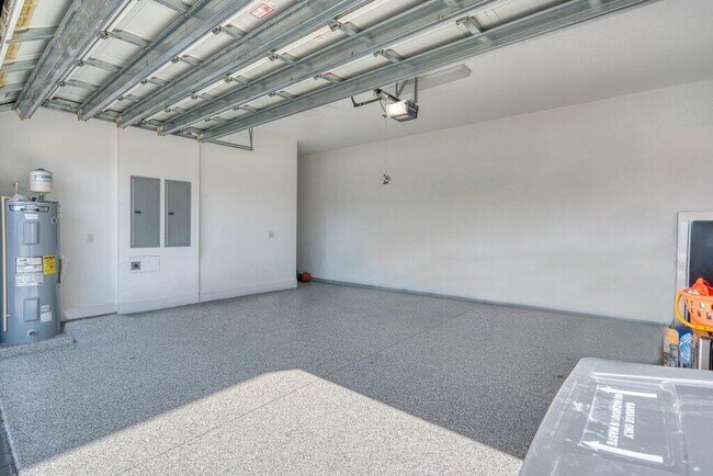 Building Photo - 13185 Mount Columbia Terrace