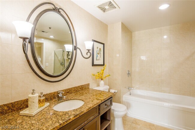 Building Photo - 30 Strada Di Villaggio