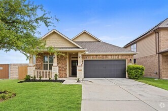 Building Photo - 4211 Green Landing Dr