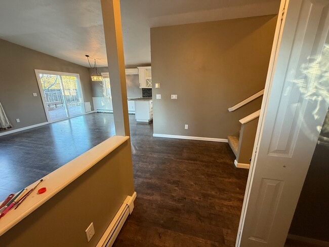 Building Photo - 503 N Yellowstone Ave