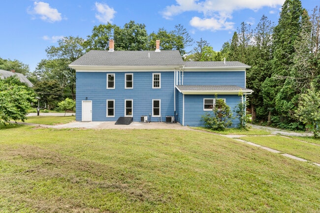 Building Photo - 337 S Windham Rd