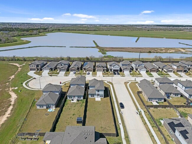 Building Photo - 5622 Fresh View Ct