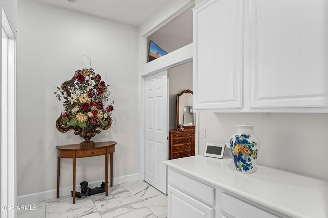 Building Photo - 7716 E Phantom Way