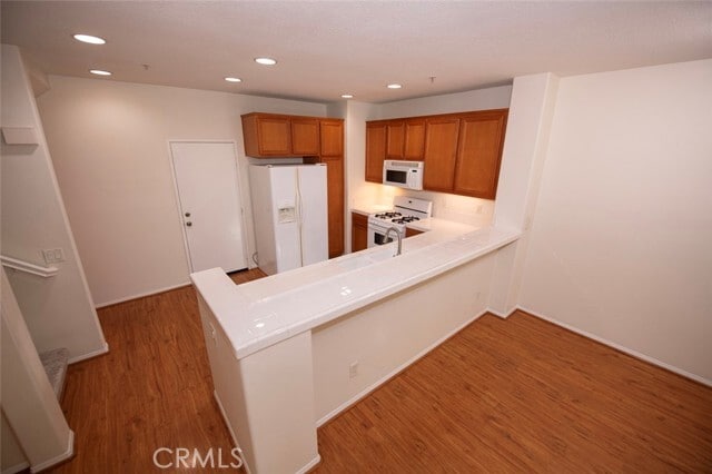 Building Photo - 6 Martino