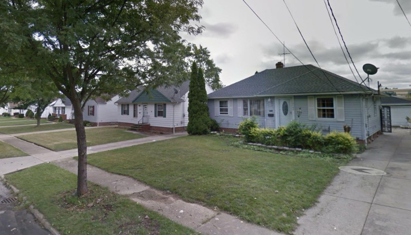 Primary Photo - 15408 Ramage Ave