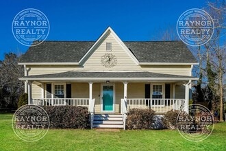 Building Photo - 122 W Persimmon St