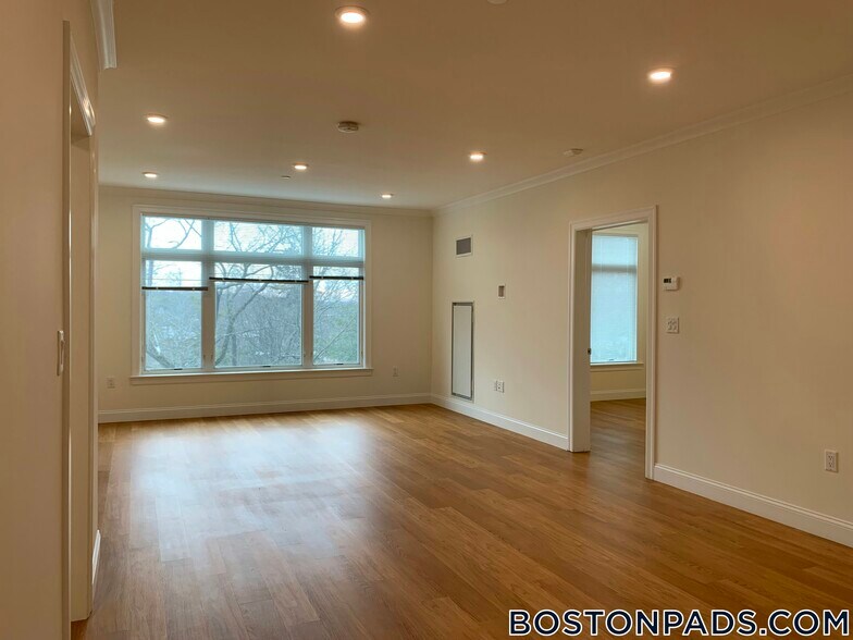 Building Photo - 101 Asheville Rd