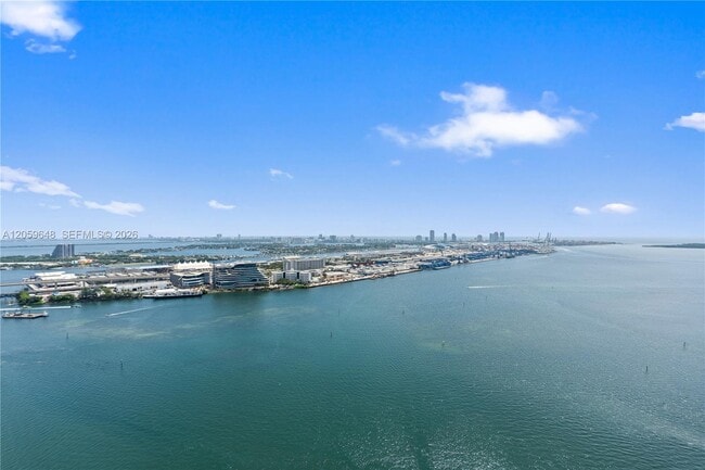 Building Photo - 335 S Biscayne Blvd