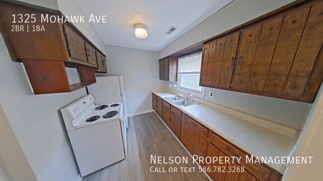 Building Photo - 1325 Mohawk Ave
