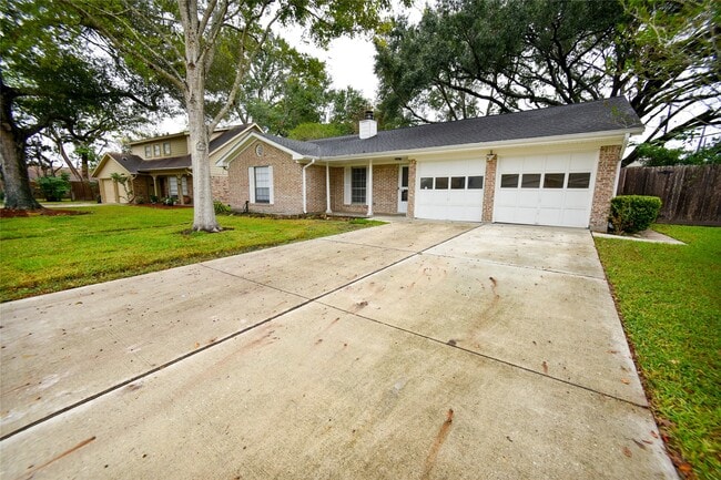 Building Photo - 217 Rachael Ln