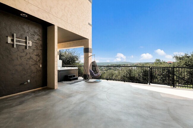 Building Photo - 25810 Echo Mountain
