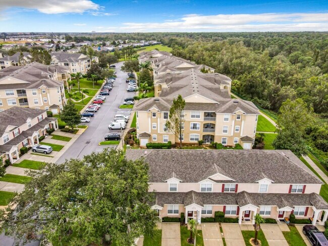 Building Photo - 2314 Silver Palm Dr