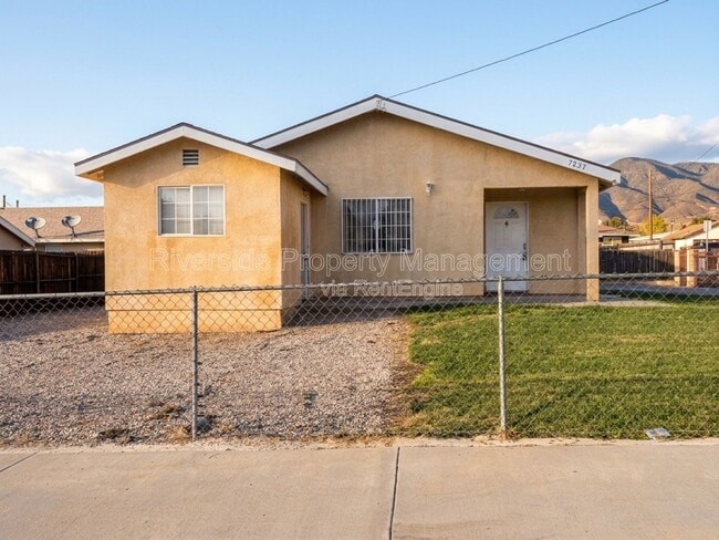 Building Photo - 7257 Wakefield Ct