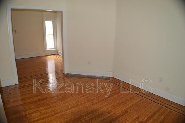 Building Photo - 5449 N 6th St