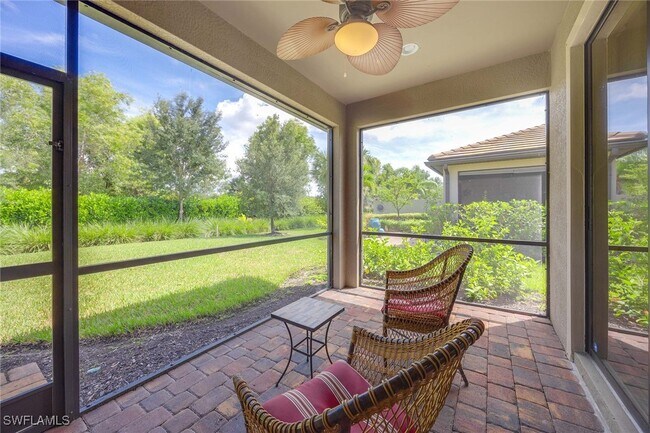 Building Photo - 7638 Jacaranda Ln