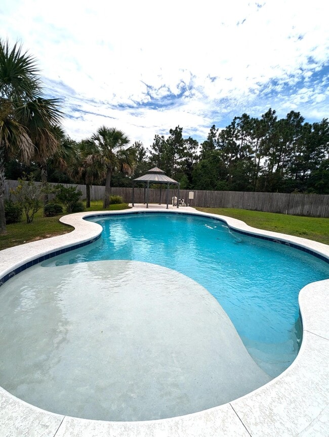 Building Photo - 1920 Morella St