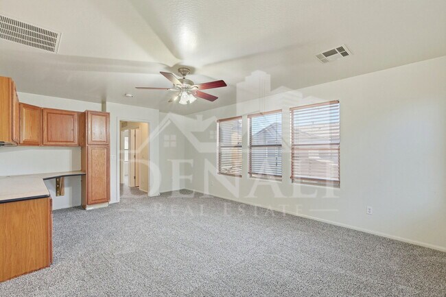 Building Photo - 4923 N 108th Dr