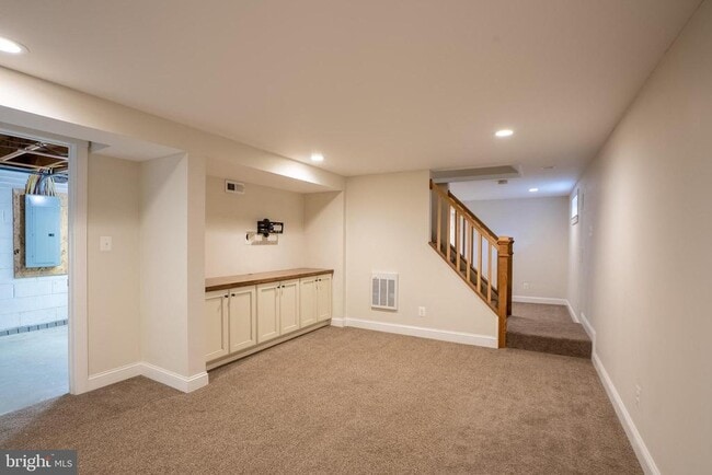 Building Photo - 3817 Ren Rd