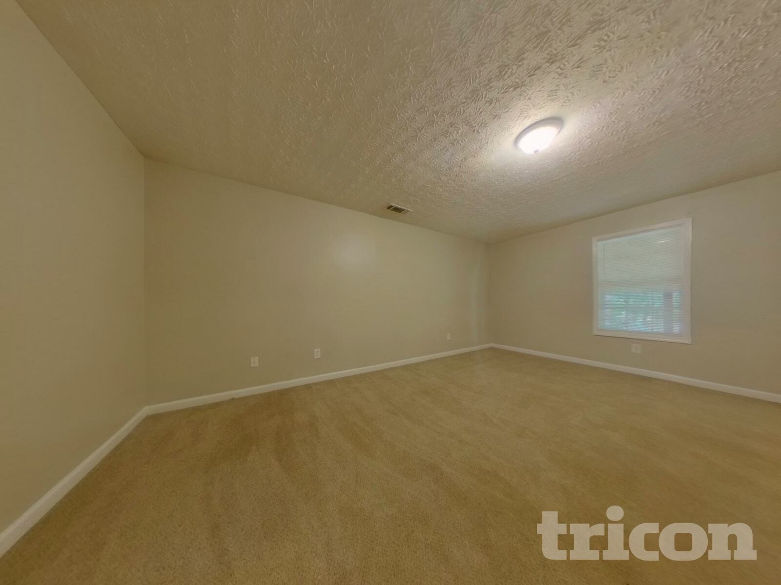Building Photo - 1619 Spring Hill Ct