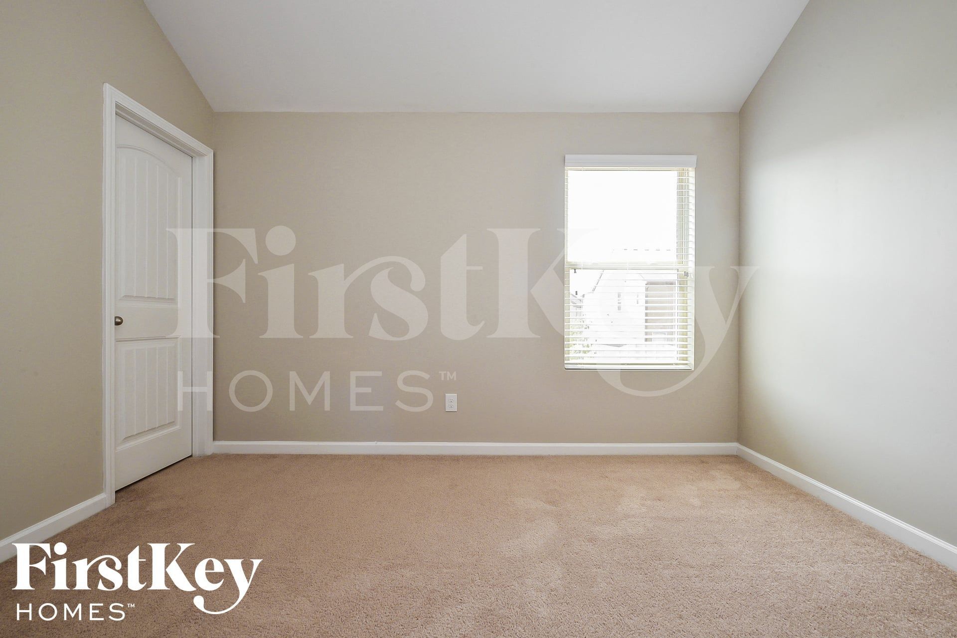 Building Photo - 1816 Crandon Ct