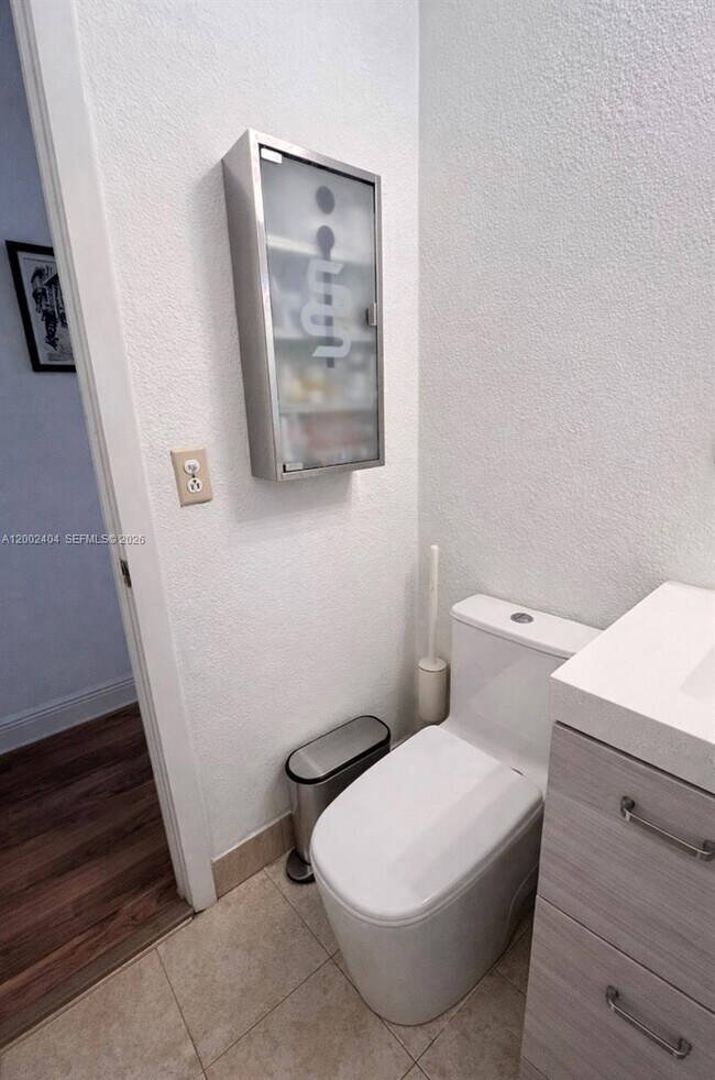 Building Photo - 581 NW 185th St