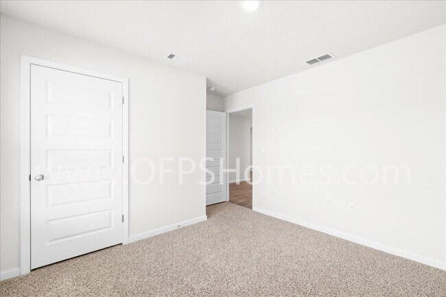 Building Photo - 2835 Patriot Ridge Dr