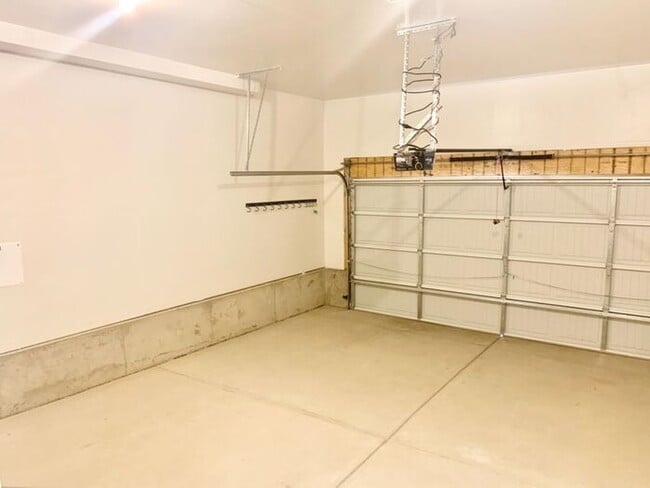 Building Photo - 3 Bed, 2.5 Bath Townhome in West Greeley. ...