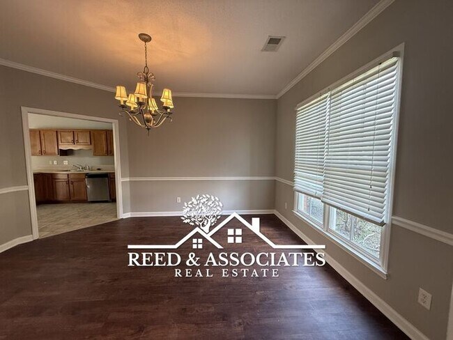 Building Photo - 5-Bedroom Cordova Home with Over 3,000+ Sq Ft & Flexible Living Space