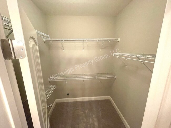 Building Photo - 4BD/4.5BA FOR RENT - Only Through 7/18/2024