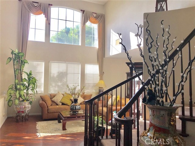 Building Photo - 9376 Live Oak Dr