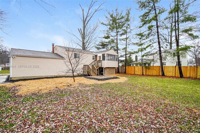 Building Photo - 5011 NW 17th St